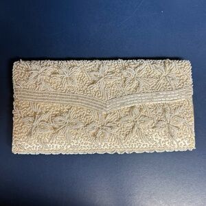 Elegant Cream Hand Beaded Clutch La Regale Made in Hong Kong Vintage 1950s purse